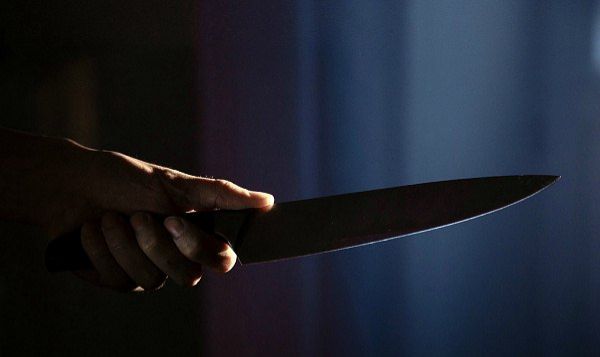 Пьяный дебошир с ножом угрожал сожительнице в Лунинецком районе