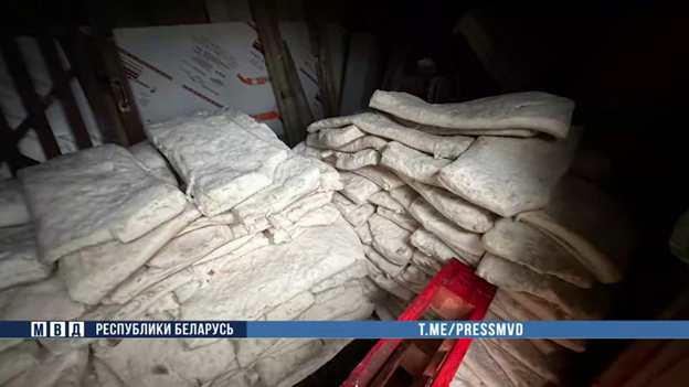 У белоруса украли две тонны сала