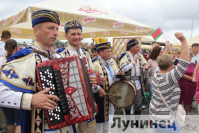 От Дворца и Лунинца до Лясковичей! Русый о привлекательности и эффективности региональных фестивалей