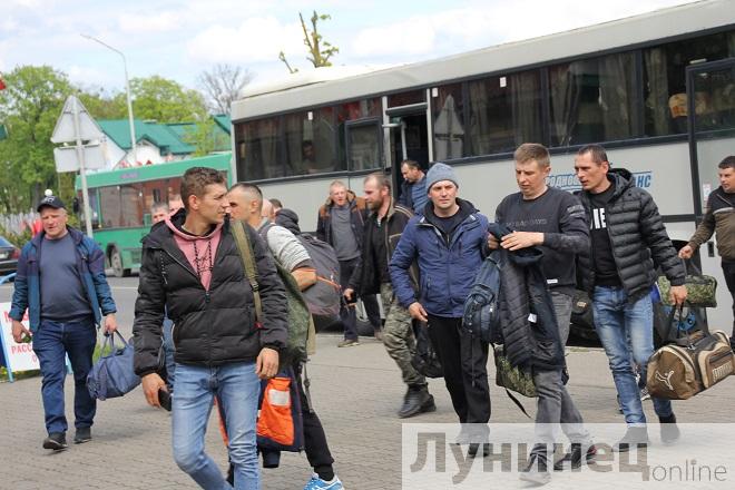 Лунинчане возвращаются с военных сборов