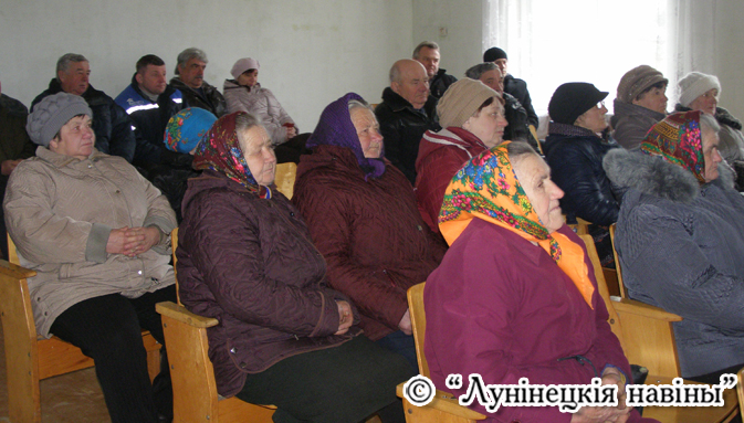 Пра камбікорм, прыпынак і вулічнае асвятленне