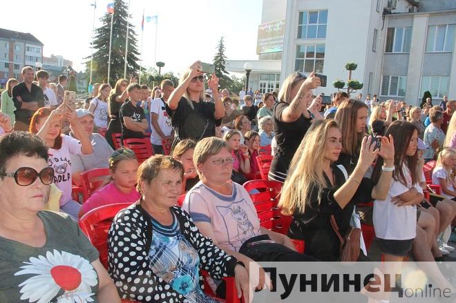 Микашевичи: торжественное мероприятие в честь Дня города (фоторепортаж)