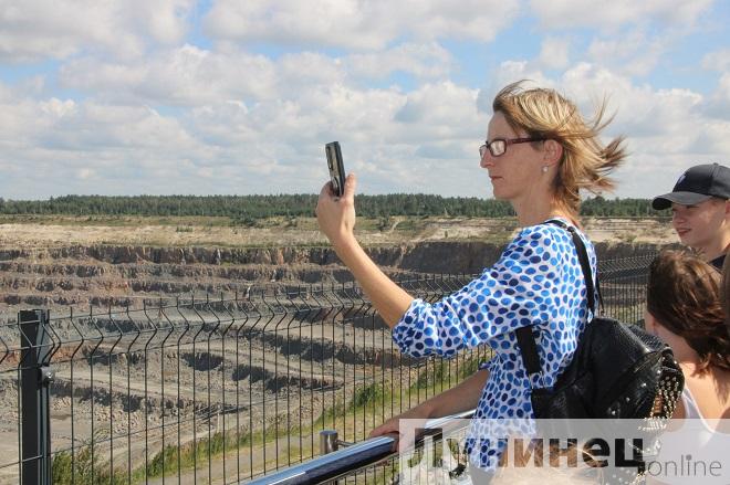 Экскурсии на «Гранит» пользуются популярностью (фоторепортаж)