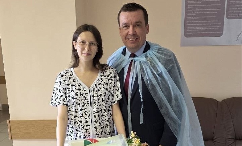 В Брестском роддоме поздравили лунинчанку