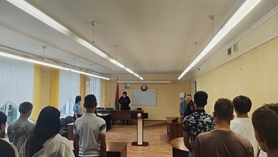 "Ботаника" судили за выращивание конопли в Ганцевичском районе