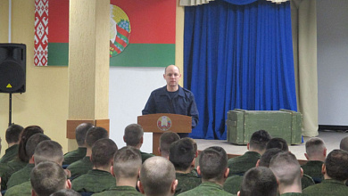 Прокурор Лунинецкого района встретился с военнослужащими