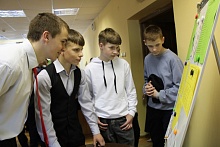 В Лунинце начала работу республиканская молодежная ярмарка вакансий