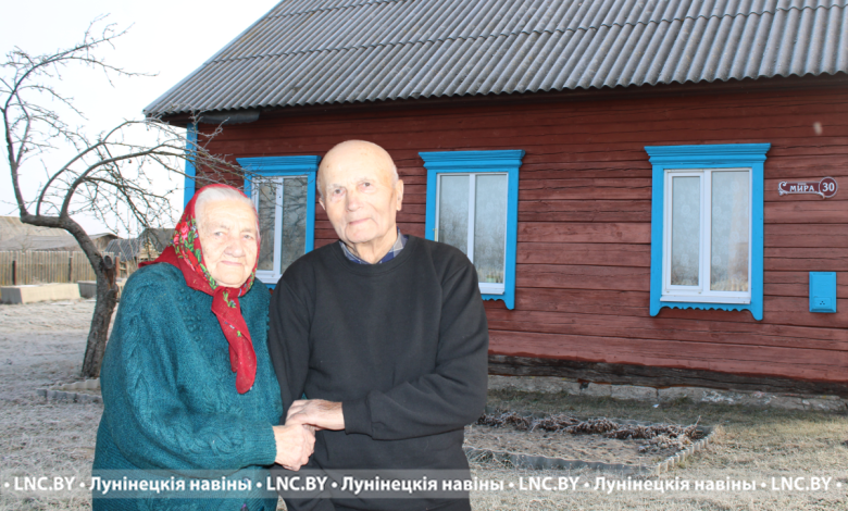 70 лет совместной жизни отпраздновали Мария и Владимир Грудько из Лунинецкого района