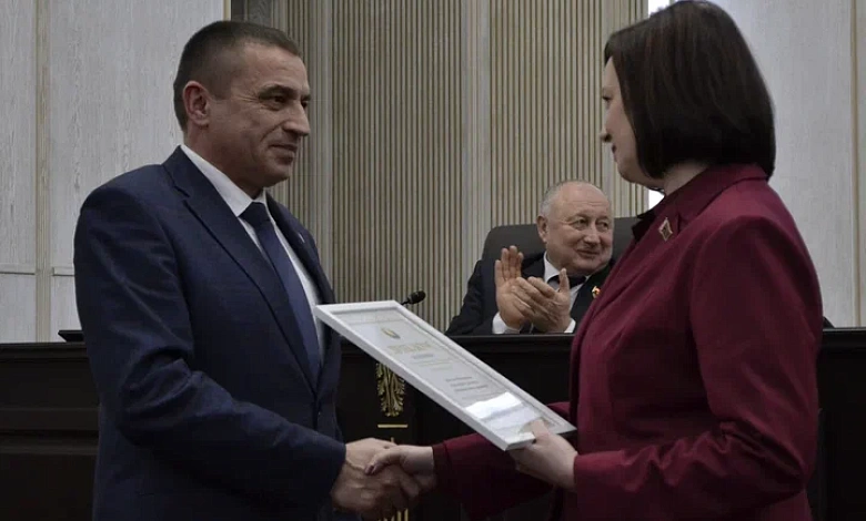 Наградами отмечена система образования Лунинецкого района