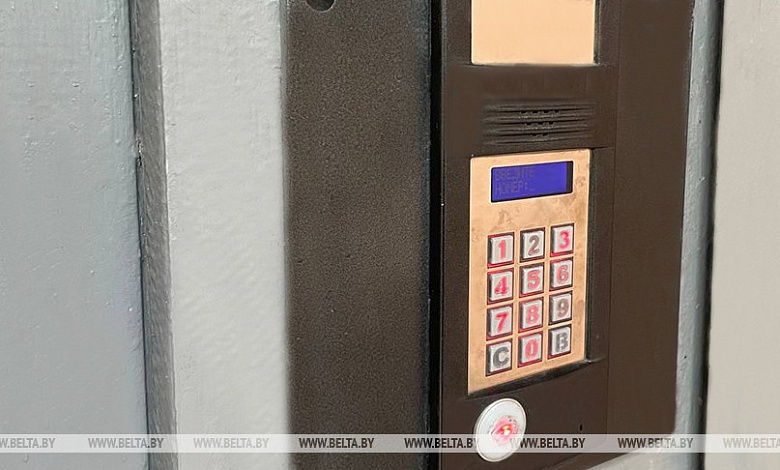 Домофонные аферисты: ущерб уже превысил Br220 тыс. 