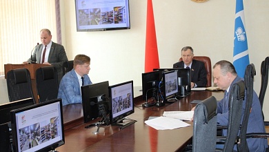 Торговля, гражданские инициативы и практика. Депутаты в Лунинце рассмотрели насущные вопросы