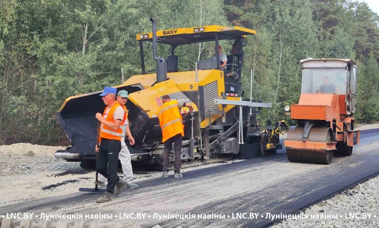 Еще на одну благоустроенную улицу в Микашевичах станет больше