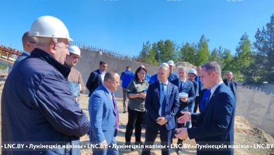 Министр архитектуры и строительства посетил Микашевичи