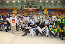 В областных соревнованиях по хоккею у лунинчан 5 место