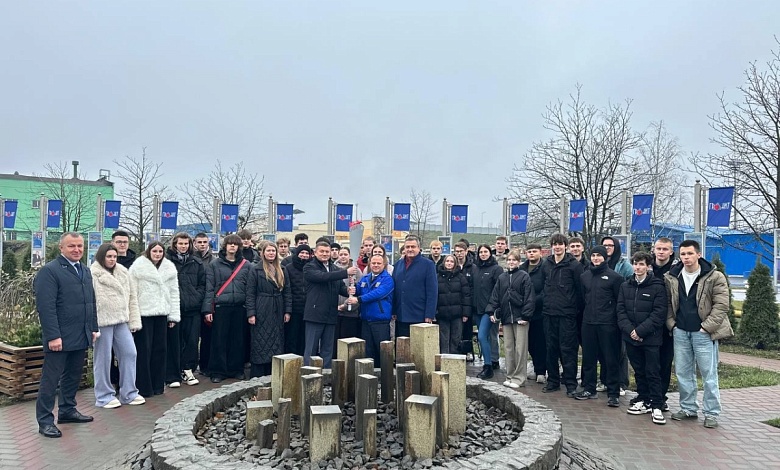 На РУПП "Гранит" состоялась церемония передачи юбилейного огня БНТУ