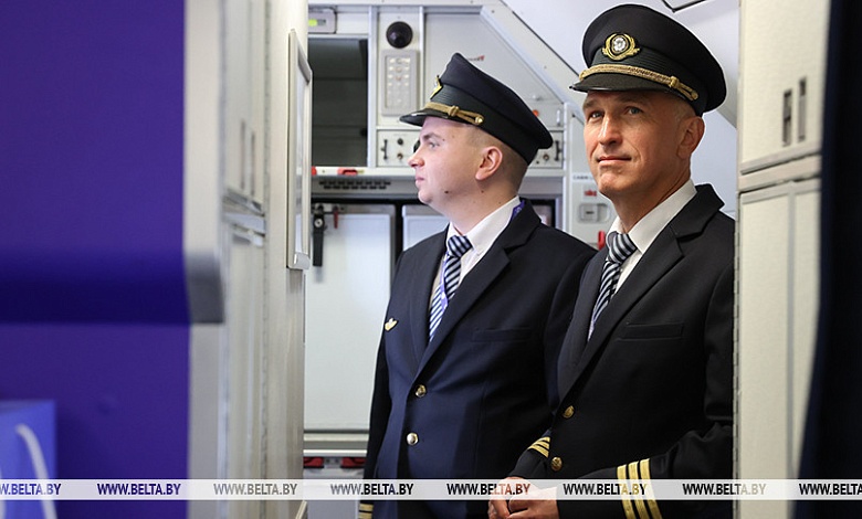 Лукашенко: в этом году впервые в истории независимой Беларуси состоится выпуск пилотов гражданской авиации 