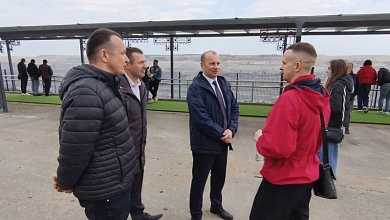 Красоты "Гранита" земли Лунинецкой оценили участники Международного ягодного форума