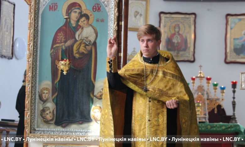 В Микашевичах появился молодой священник