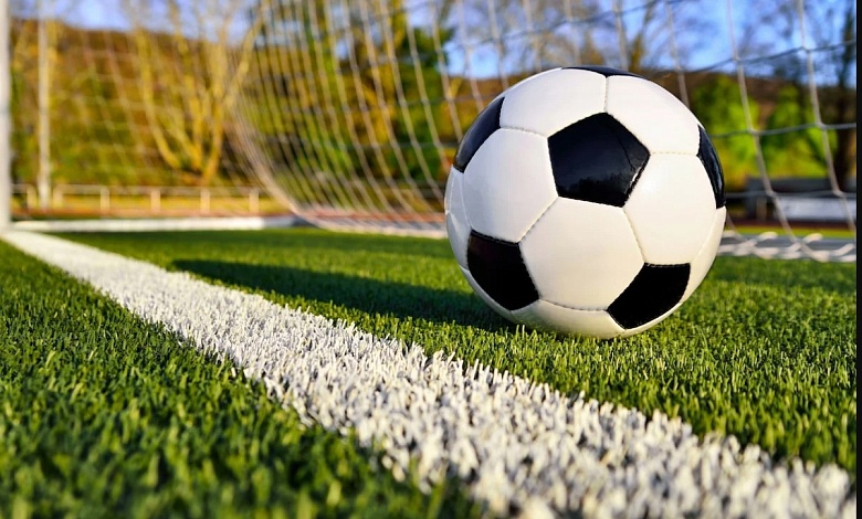 В Микашевичах состоится футбольный матч за первое место