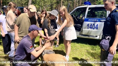 Уроки безопасности в "Спутнике" на Белом озере от правоохранителей