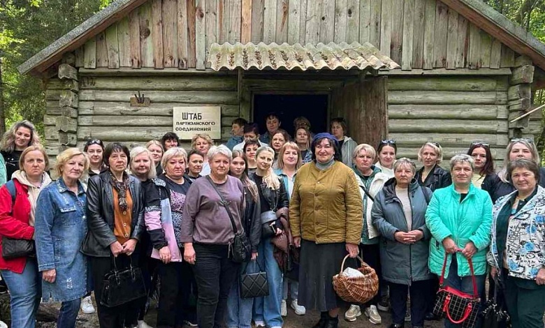 Медработники Лунинецкого района побывали в Мемориальном комплексе партизанской славы «Хованщина»