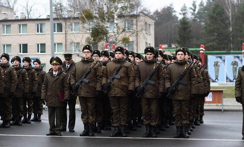 Новобранцы приняли Военную присягу в Лунинецком районе