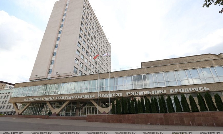 Топ-5 районов больше и меньше по зарплате, бизнес-демография и без кадров никуда