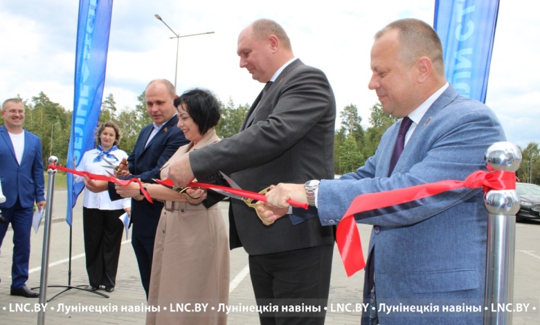 Фирменный павильон «Белнефтестрах» торжественно открыт в Микашевичах