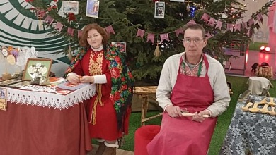 Мастера Лунинецкого района вдохновляют посетителей выставки "Моя Беларусь"