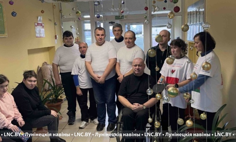 Турнир по настольному теннису прошел в Лунинце. Кто соревновался?