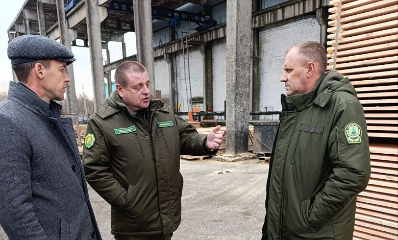 Расширение производства обсуждали в Лунинецком лесхозе