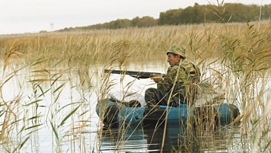 Во время нереста запрещено использовать лодки, но есть исключения