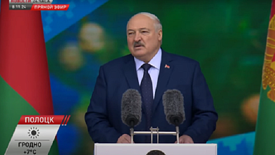 Лукашенко: Дело в вас, в людях! Президент на «Дожинках» в Полоцке 