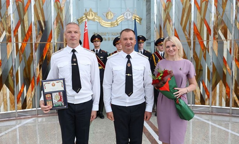 Поздравляем с новым званием начальника Лунинецкого РОВД!