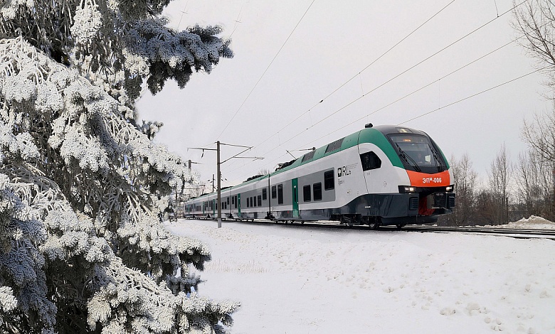 Более 200 дополнительных поездов уже назначено БелЖД на новогодние и рождественские праздники