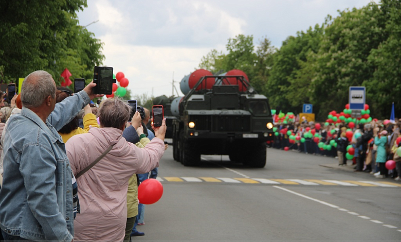 Репетиция парада! 7 мая в Лунинце частично перекрою центральную улицу