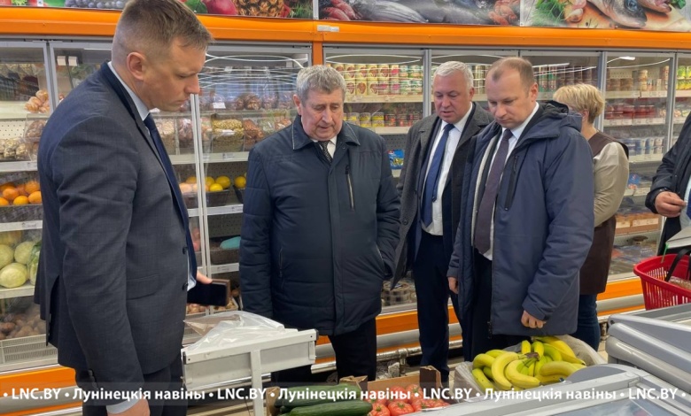 Михаил Русый и Михаил Баценко: в поле зрения - торговля в Лунинецком районе