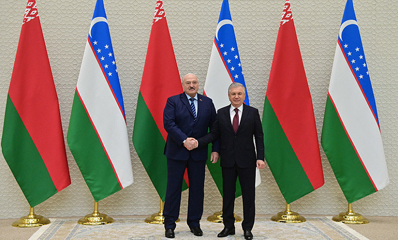 Официальные переговоры Лукашенко и Мирзиёева проходят в резиденции Президента Узбекистана