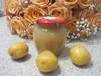 Школьники сварили варенье из картошки