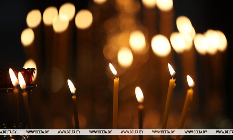 День Святой Троицы празднуют православные верующие