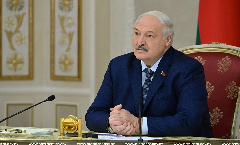 Лукашенко: Закончим тягомотину в Украине, я думаю, в ближайшее время и займёмся внутренними делами!