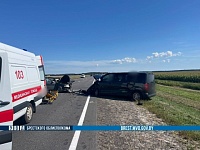 Лобовой удар! Смертельное ДТП произошло на автодороге М-10 в Брестской области