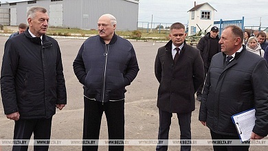 Лукашенко: УЖАС! Полная бесхозяйственность! | Президент приехал в хозяйство | Замечания Первого