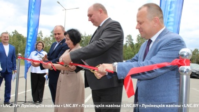 Фирменный павильон «Белнефтестрах» торжественно открыт в Микашевичах