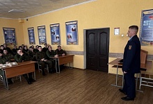 Работники прокуратуры проводят встречи, в том числе и воинских частях Лунинецкого района