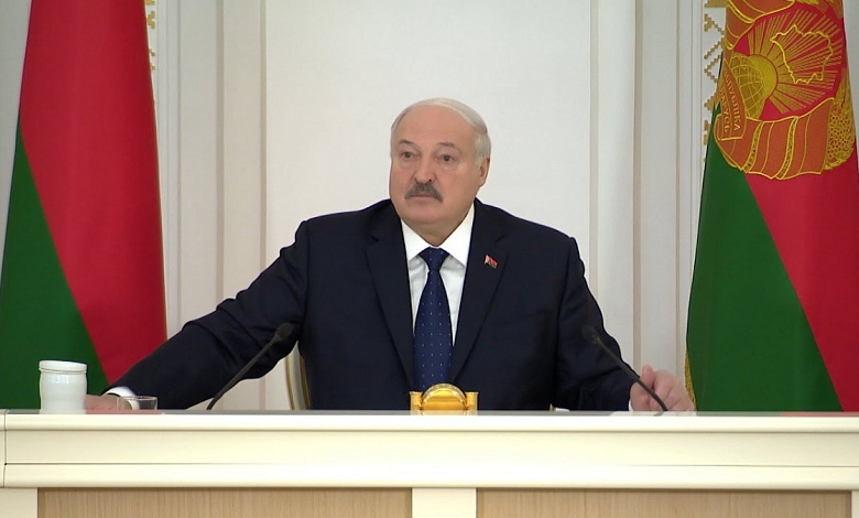 Лукашенко: Письмо поступило по Wildberries! Готовы расширяться здесь и продавать!