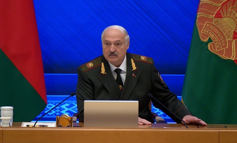 Откровенный разговор с военными: НИ ОДИН из вас не останется в должности!