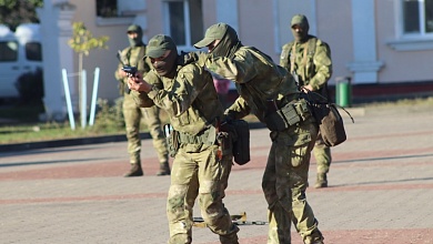 Военные стреляли в Лунинце. Что случилось? (фоторепортаж)