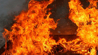 Пожар в Дятловичах остановили до приезда пожарных