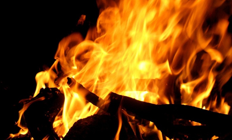 В Лунинецком районе горел жилой дом 